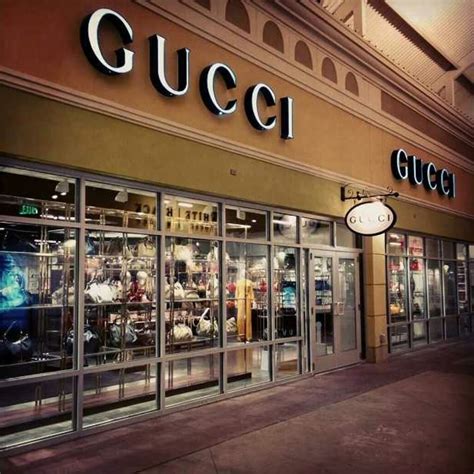 outlet scarpe gucci|gucci factory outlet near me.